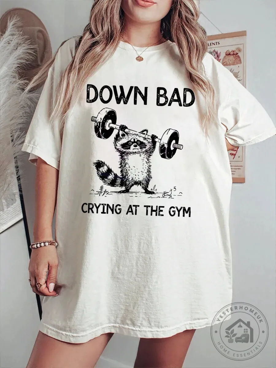 Funny Raccoon Down Bad Crying At The Gym Weightlifting T-Shirt
